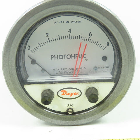 Dwyer A3000 120VAC Photohelic Pressure Switch Gauge 0-8" Water 25PSIG
