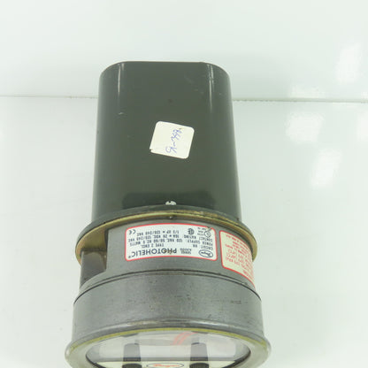 Dwyer A3000 120VAC Photohelic Pressure Switch Gauge 0-8" Water 25PSIG