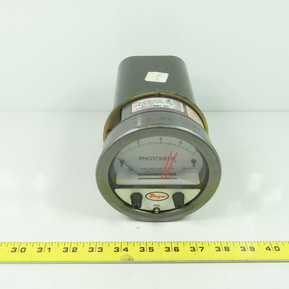 Dwyer A3000 120VAC Photohelic Pressure Switch Gauge 0-8" Water 25PSIG