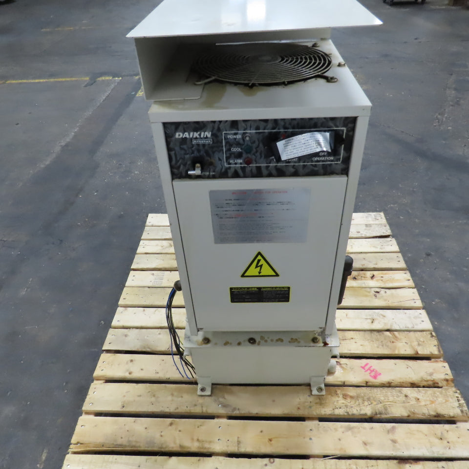 Daikin AKS54AK YRB84065 Oil Cooling Unit & 10 Gallon Reservoir 200V 3PH 400W