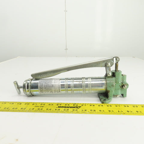Lincoln Industrial 83817 Manual Grease Pump 0.1 in³/stroke 1 LB Reservoir