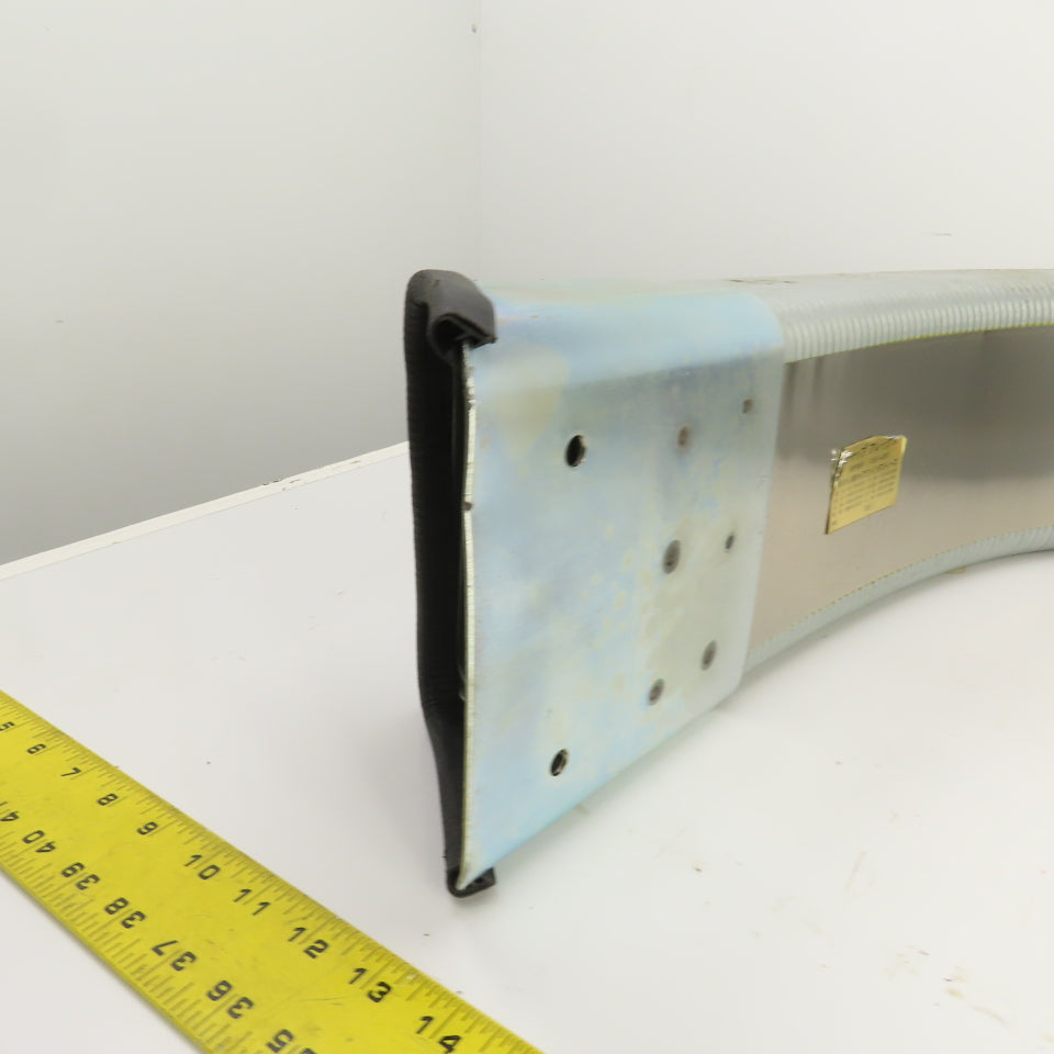51" OAL Enclosed Cable Carrier Energy Chain 6" x 3-1/2" ID W/Anchors