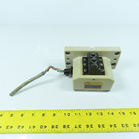 Omron 3ZBD4-1N 15A 3-Position Limit Switch 125/250/480V AC