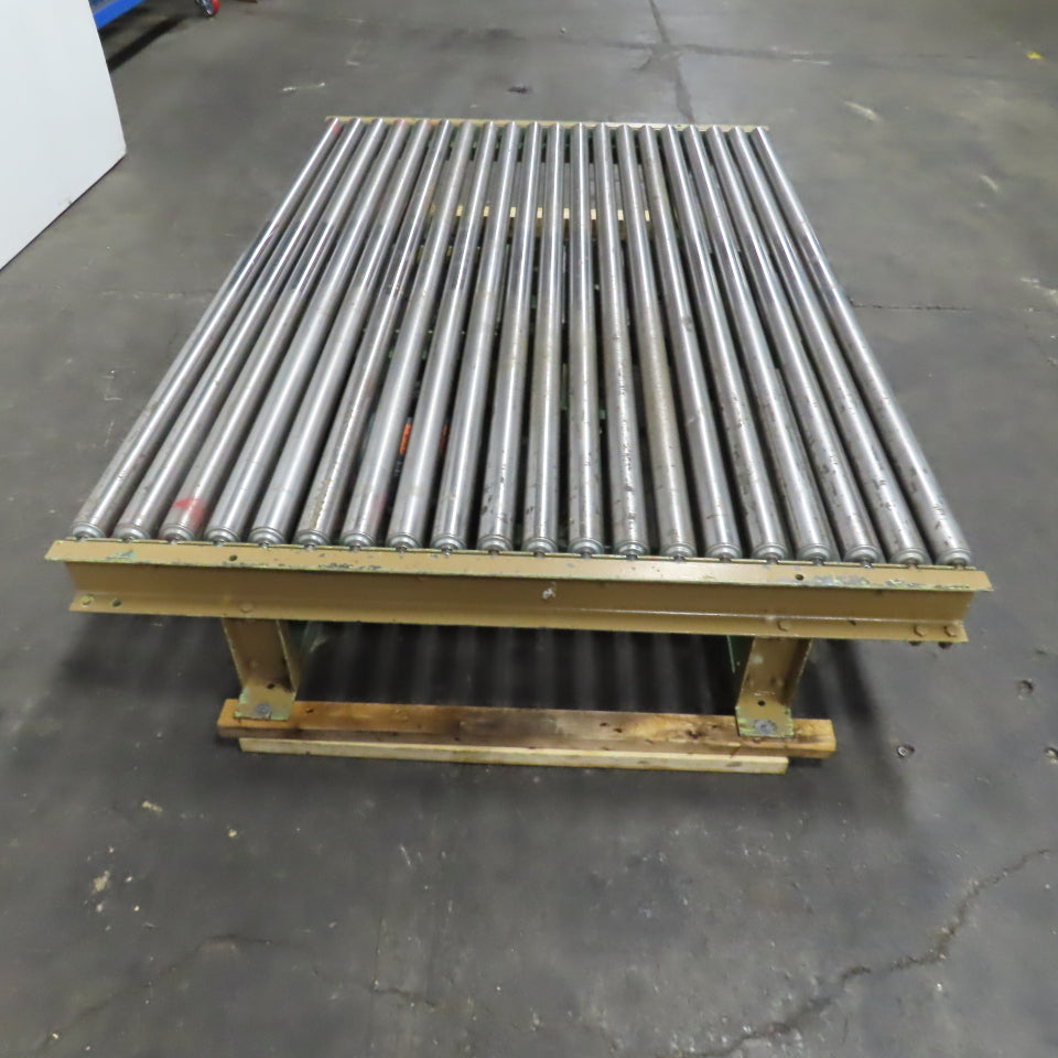 84" W x 60" L Belt Driven Power Roller Pallet Conveyor 2.5"OD 20FPM (Needs Belt)