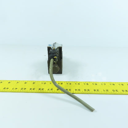 Daikin KS0-G02-2BA-10 4/3 Position Single Solenoid Hydraulic Control Valve 100V
