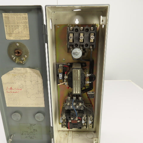 Allen Bradley 712AAA43-103 Ser K Nema Size 0 Combination Starter 2-5HP W/Disc