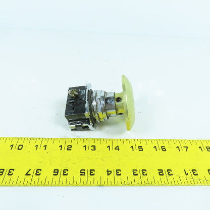 Cutler Hammer 10250T Mushroom Head Momentary Contact Push Button 600V