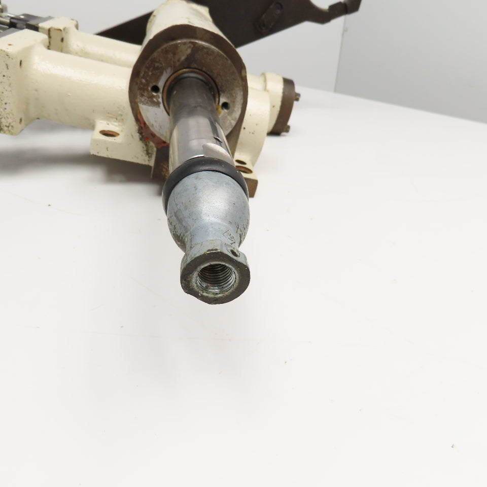 Mitsubishi M-V55B ATC Automatic Tool Changer Arm Assembly CAT 40