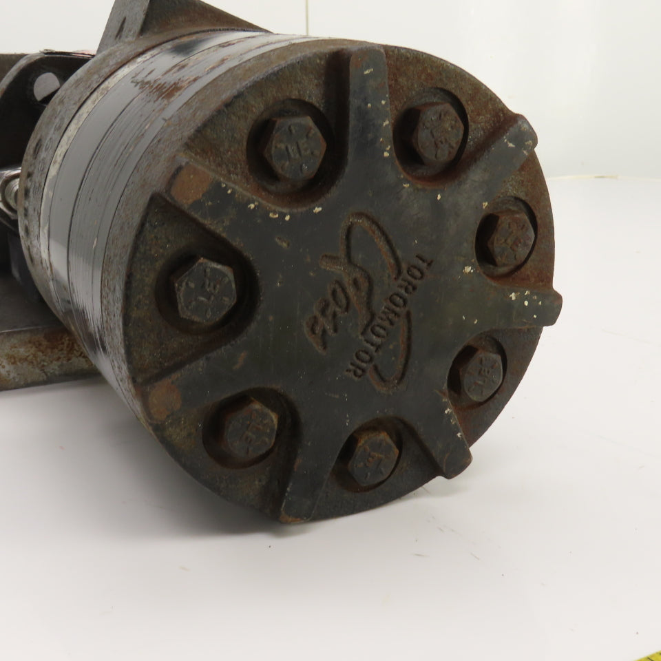 TRW Ross M8100103AAAA 35688 Torqmotor E999 Hydraulic Motor 8K21