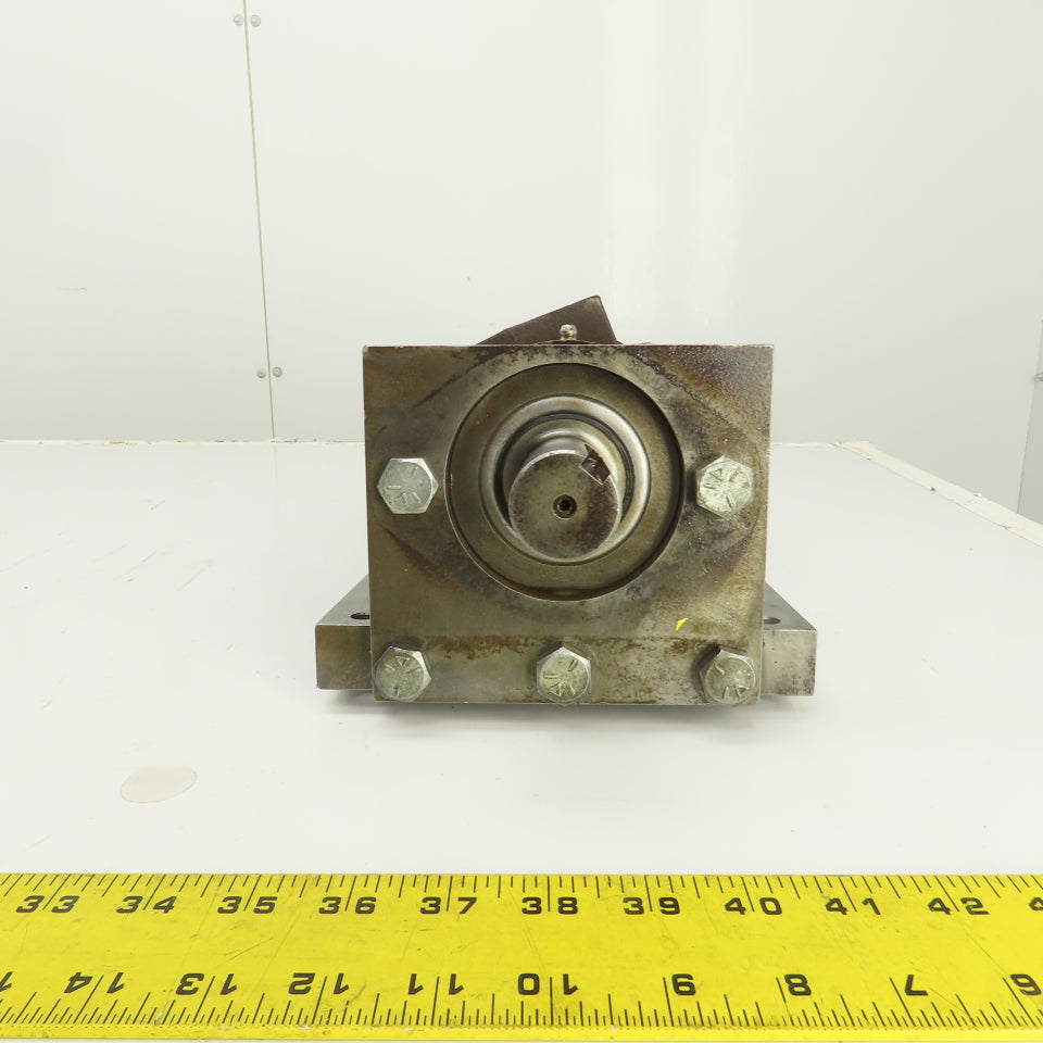 TRW Ross M8100103AAAA 35688 Torqmotor E999 Hydraulic Motor 8K21