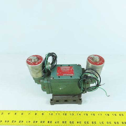 Numatics 33DXP8410011M 5/3 Way Double Solenoid Pneumatic Control Valve 115V
