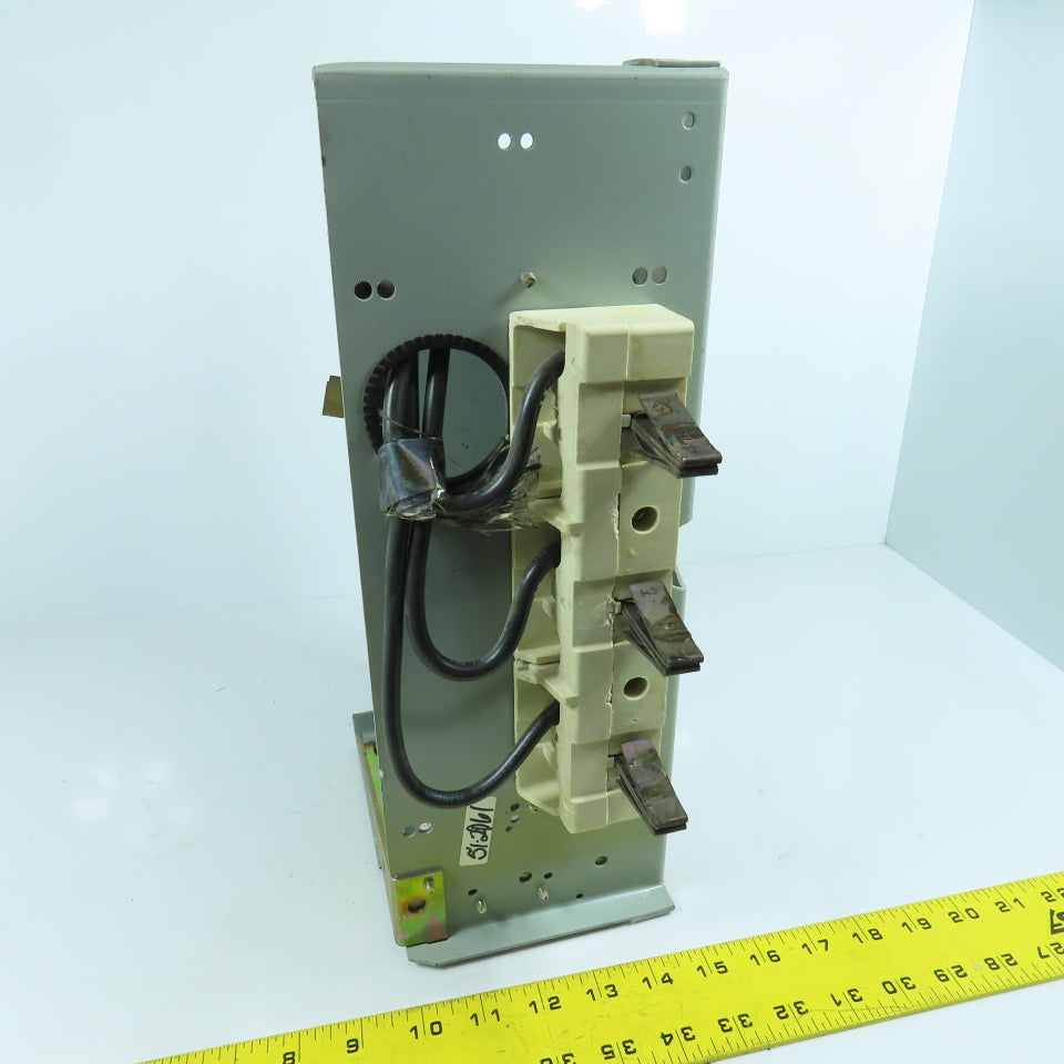 General Electric IC 7700 Line Control Center Breaker Disconnect 480V Type FDR