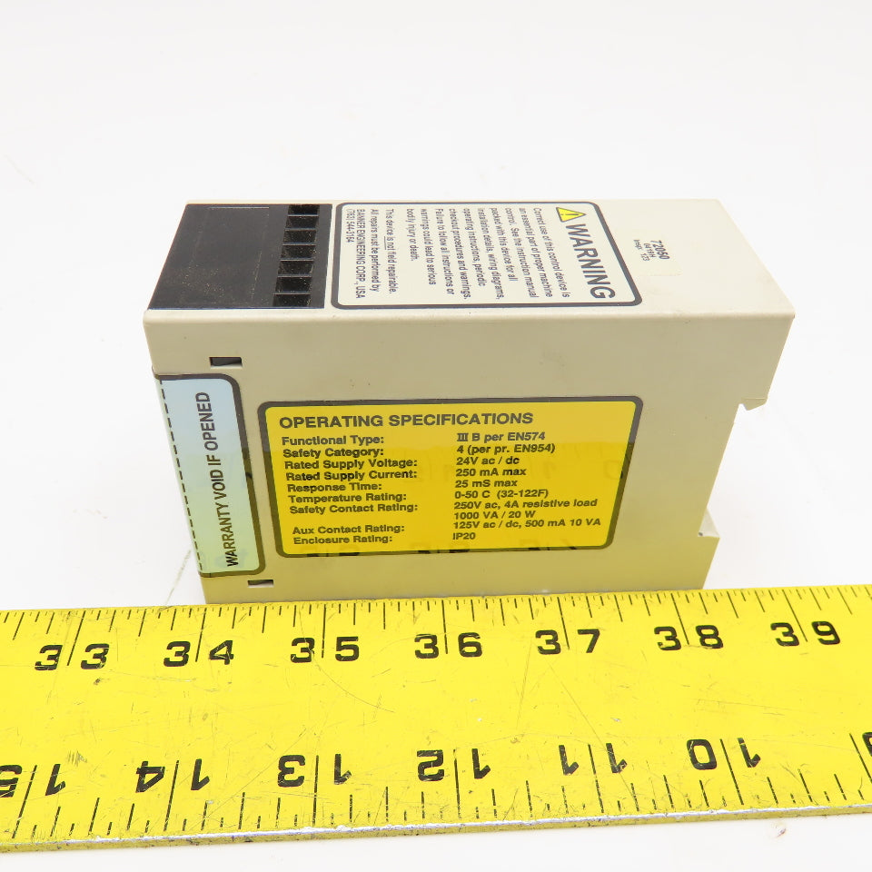 Banner AT-FM-2A 24V AC/DC 2 Channel Safety Relay