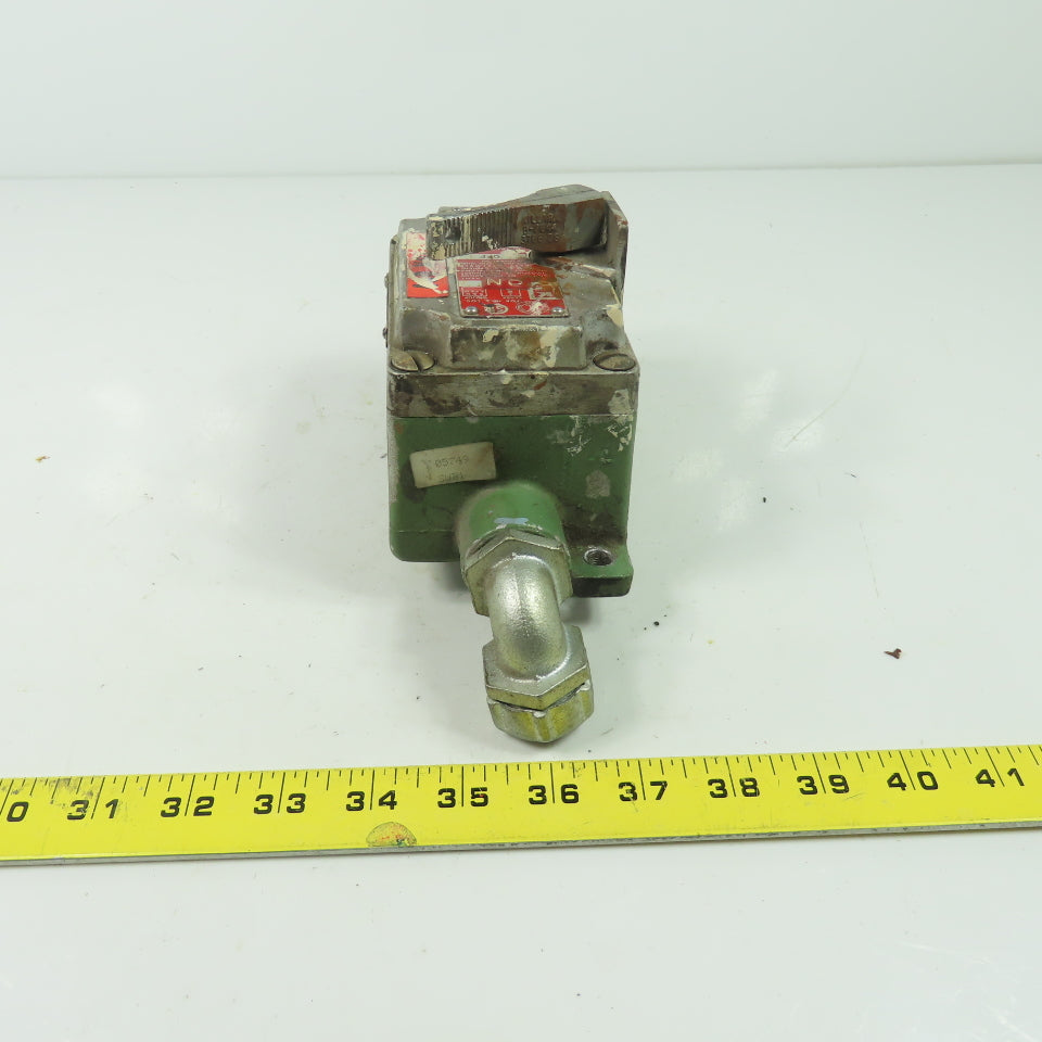Killark XS-55D 2-Position Tumbler Switch 120/277V 30A For Hazardous Location