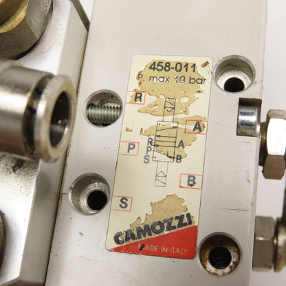 Camozzi 458-015 5/2 way Solenoid Operated Dual Valve Manifold Block 110V Coil