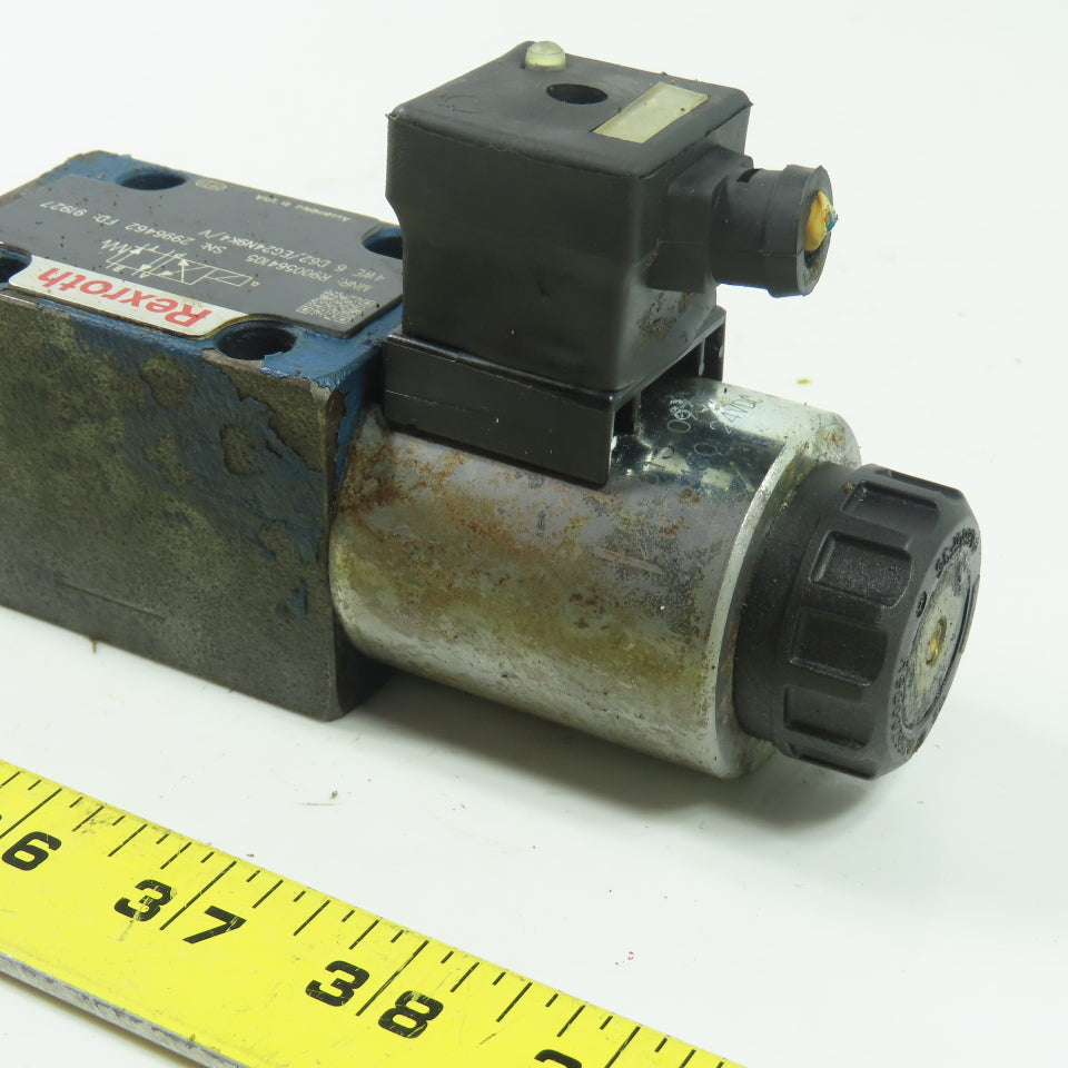 Rexroth R900564105 Hydraulic Directional Control Valve 24VDC Coil