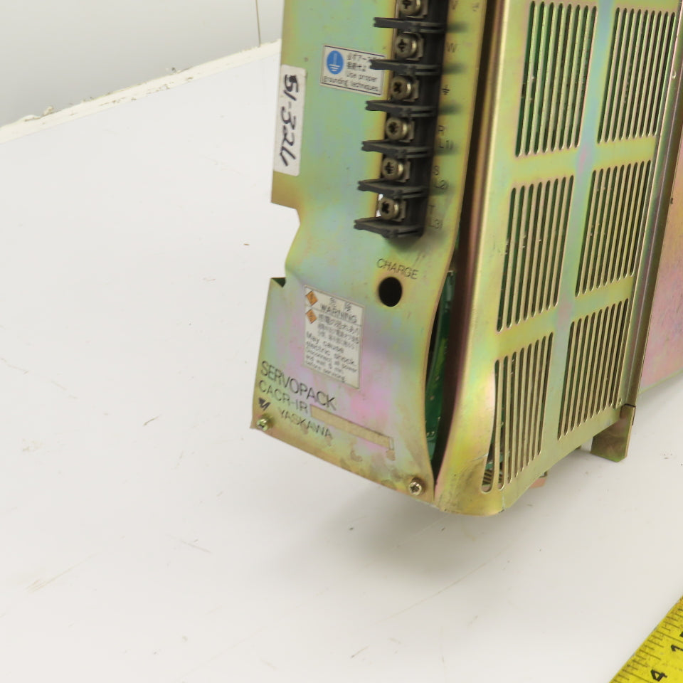 Yaskawa P00 B12 CACR-IR44SFBY8 Servo Drive Servopack