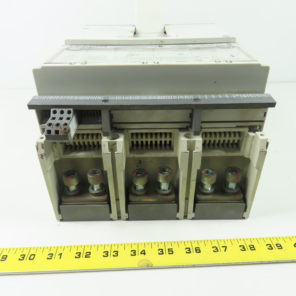 Allen Bradley 140G-N6H3-E12 1200A 3 Pole Circuit Breaker 600V 50/60Hz W/Operator