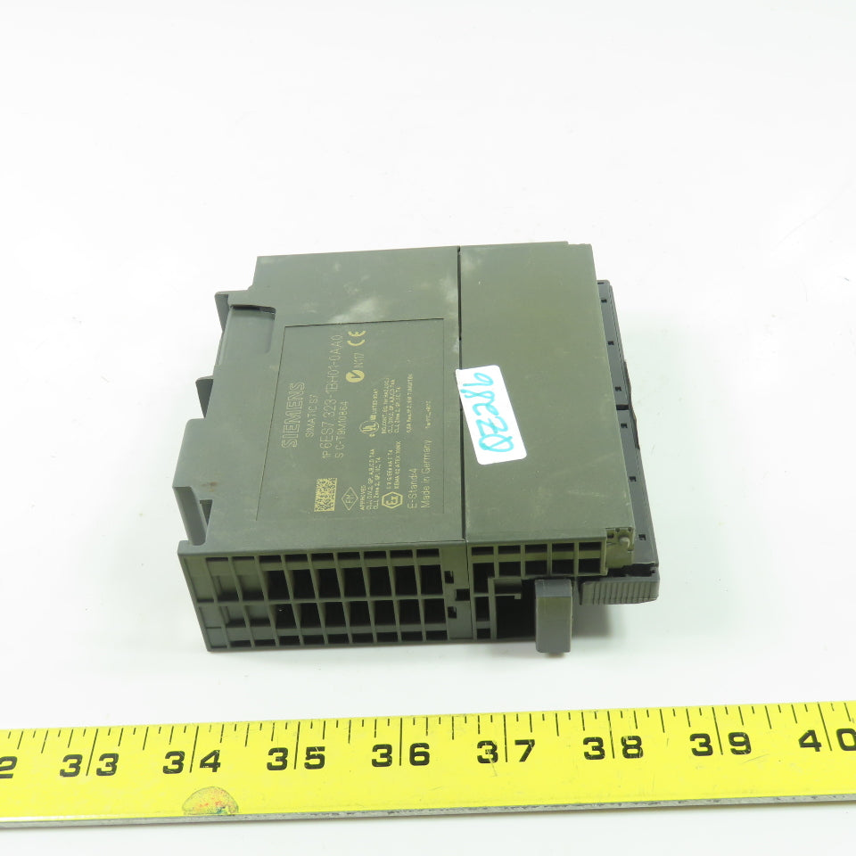 Siemens 6ES7 323-1BH01-0AA0  Didital I/O Module 24VDC 0.5A Type  6E57