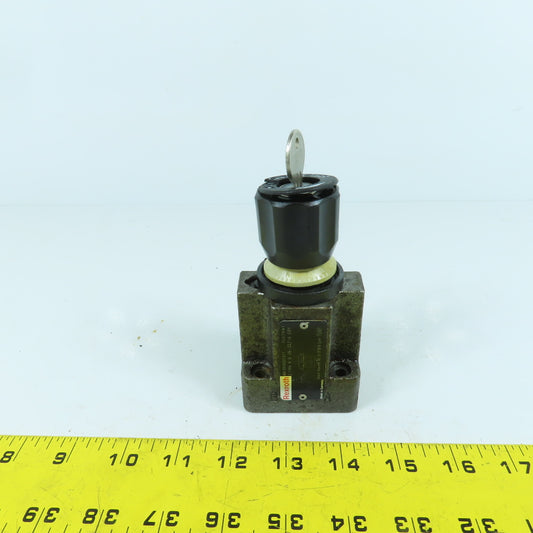 Rexroth 2 FRM 6 B 36-32/16 QRV 2-Way Flow Control Valve W/ Key