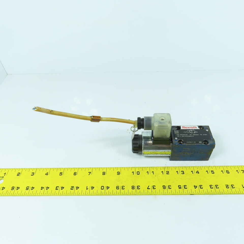 Rexroth R900564105 4WE 6 D62/EG24N9K4/V Hydraulic Control Valve 24VDC Coil
