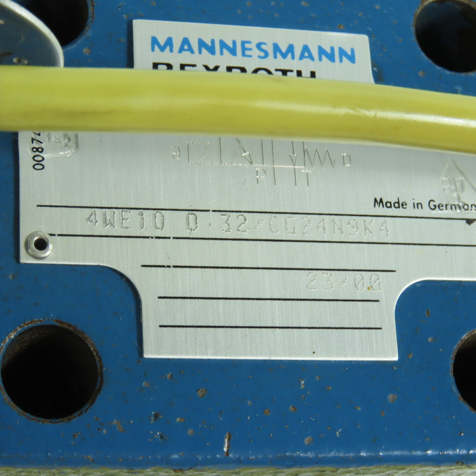 Northman 4WE10 D 32/CG24N9K4 Hydraulic Solenoid Control Valve 24VDC Coil