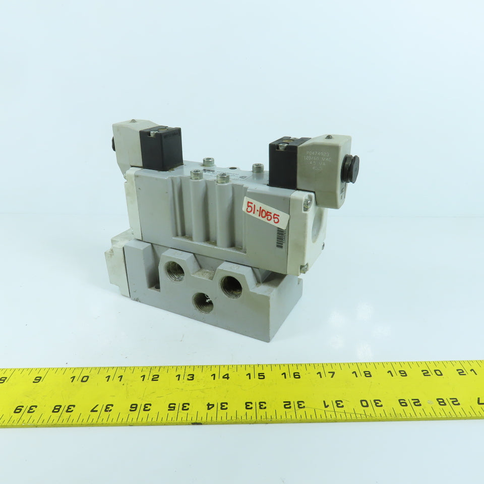 Parker H26VXBG023C 3 Position Pneumatic Solenoid Valve 145PSI 120V Coil