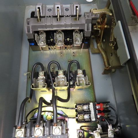 Allen Bradley 512-BJB-6XP-24R Size 1 Combination Starter Disconnect 600V 10Hp