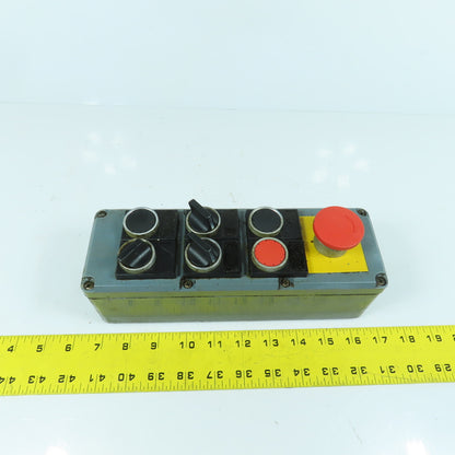 7-Button Machine Control Station (3) Momentary Contact (3 Switches) 1 E-Stop