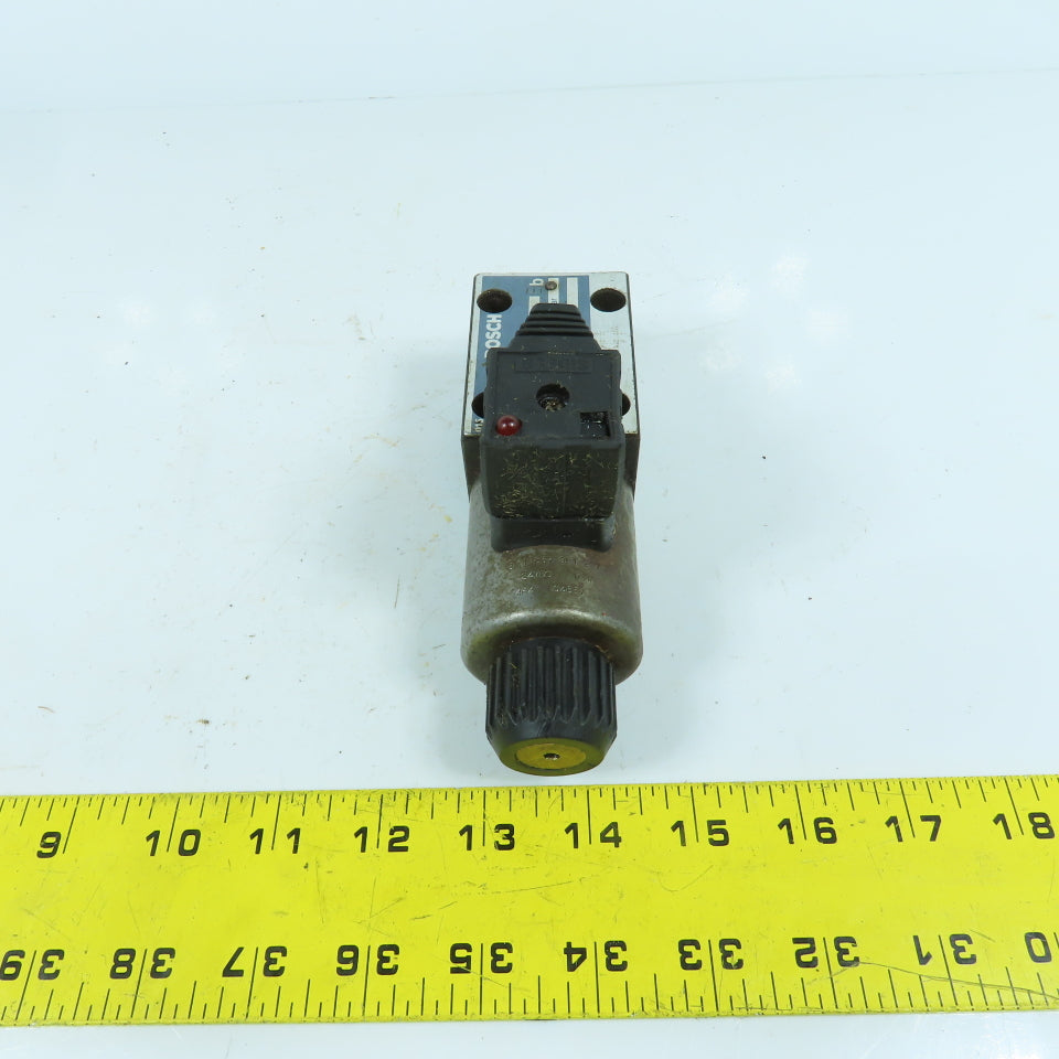Vickers 0-810-091-260 Hydraulic Directional Control Solenoid Valve 24V DC