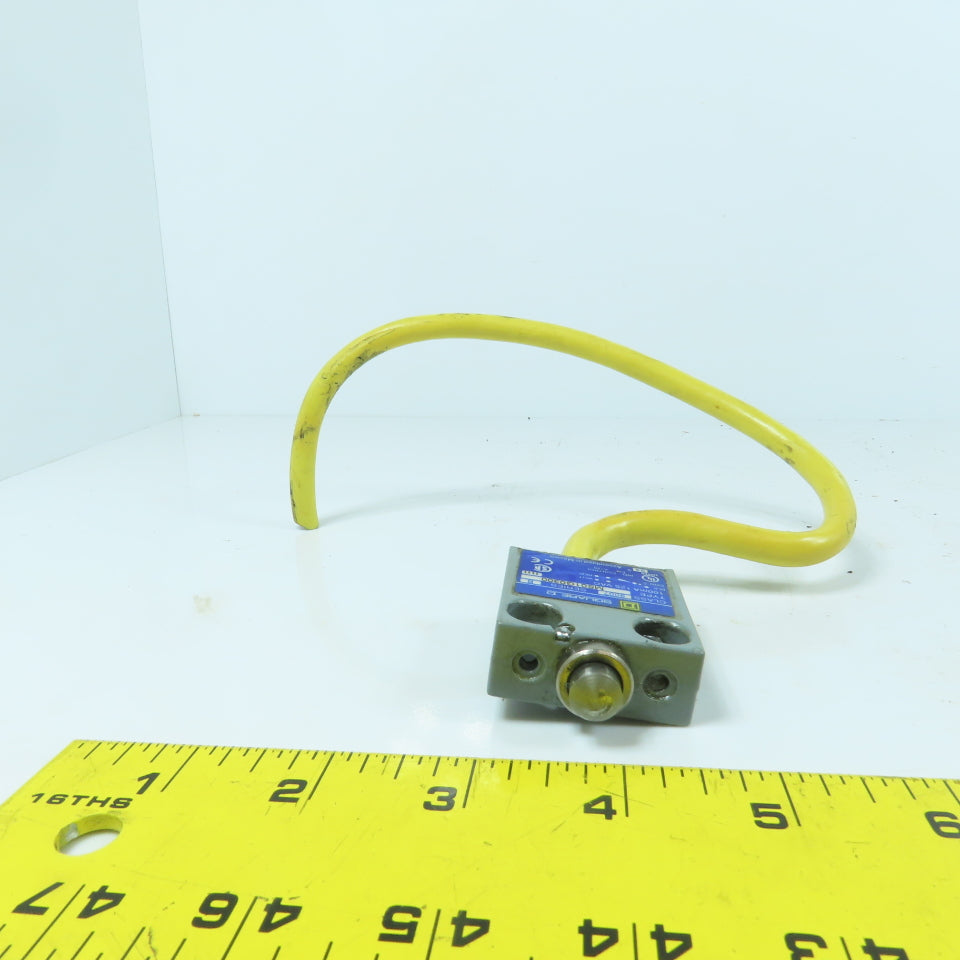Square D MS01G0300 Limit Switch 125V AC