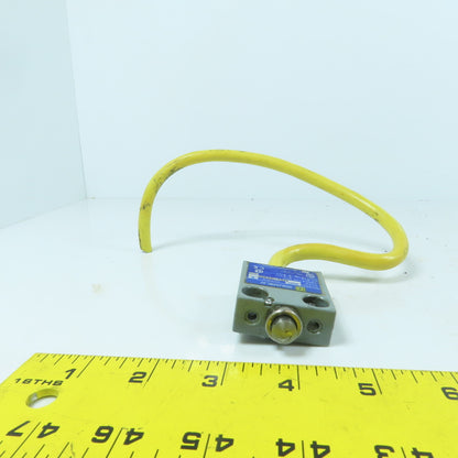 Square D MS01G0300 Limit Switch 125V AC