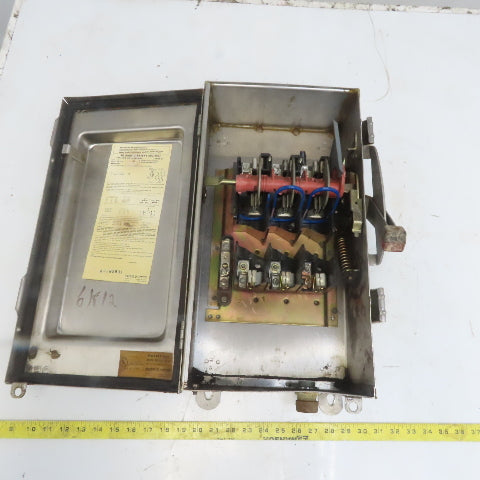 Square D H-323NDS 30A 240V 3P Fusible Stainless Steel Safety Disconnect Switch