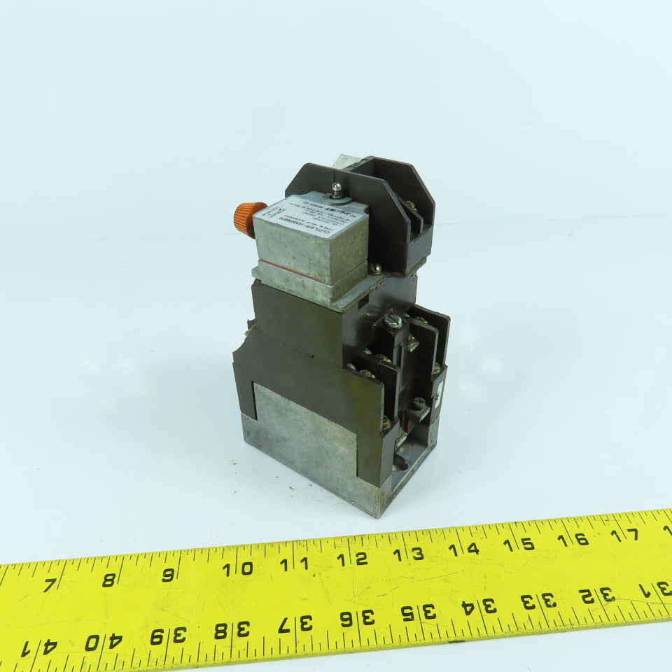 Cutler Hammer D26MB 10A 600VAC Power Relay W/ D26MT Timer Relay 1-180 Second