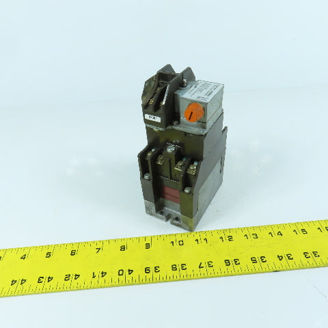 Cutler Hammer D26MB 10A 600VAC Power Relay W/ D26MT Timer Relay 1-180 Second