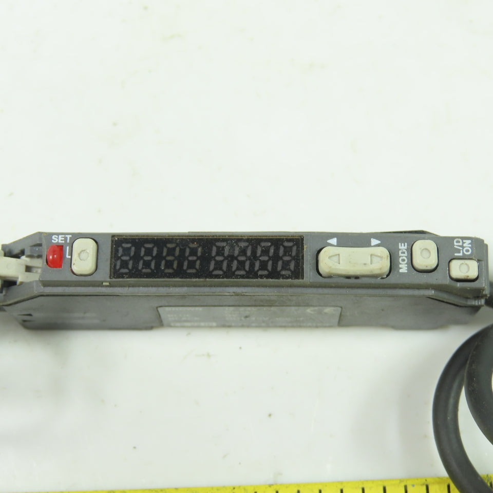 Keyence FS-V21R Photoelectric Fiber Optic Amplifier 12-24VDC 100mA