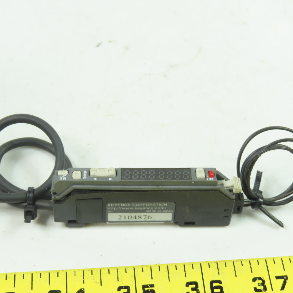 Keyence FS-V21R Photoelectric Fiber Optic Amplifier 12-24VDC 100mA