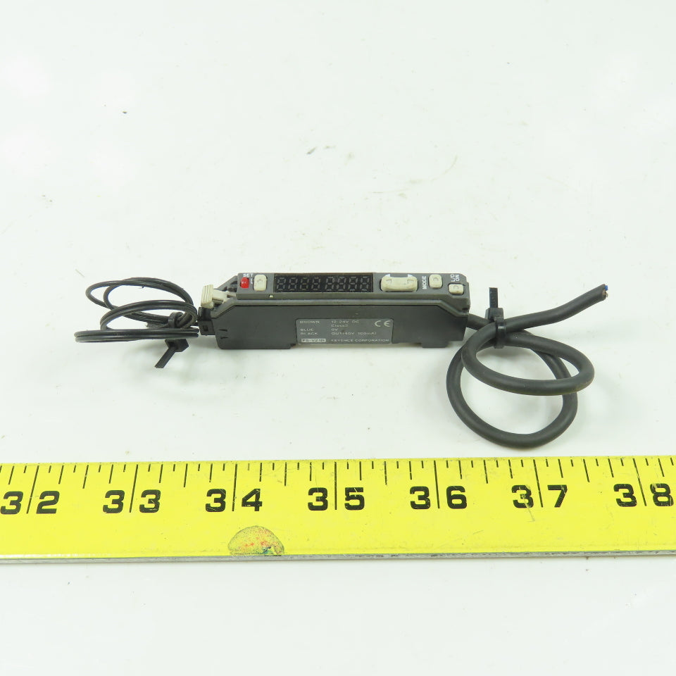 Keyence FS-V21R Photoelectric Fiber Optic Amplifier 12-24VDC 100mA
