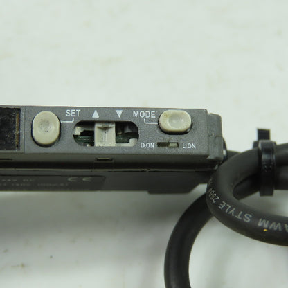 Keyence FS-V11 Fiber Optic Amplifier Sensor 12-24VDC 100mA