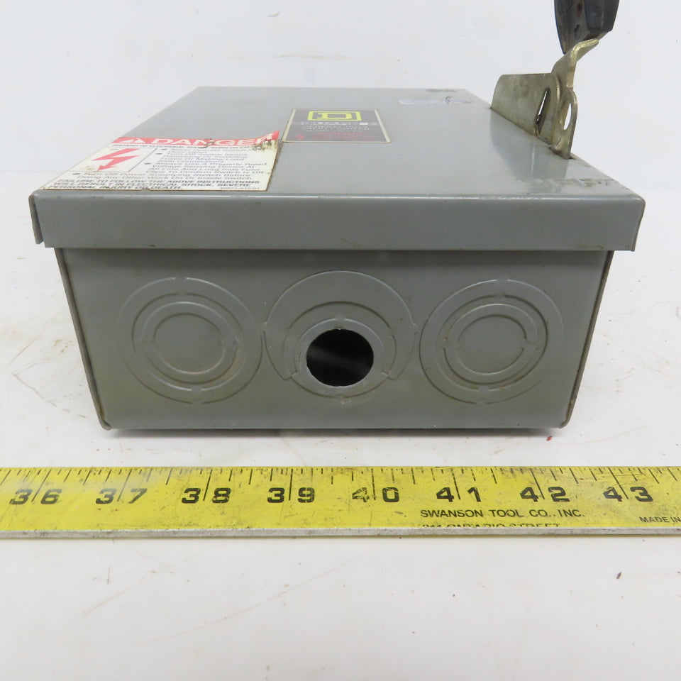 Square D D321N Ser E2 30A 240V 3 Pole Fusible Safety Disconnect Switch
