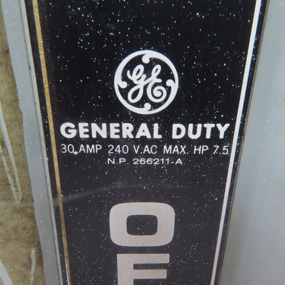 General Electric TG4321 30A 240V 3 Pole Fusible Safety Disconnect Switch