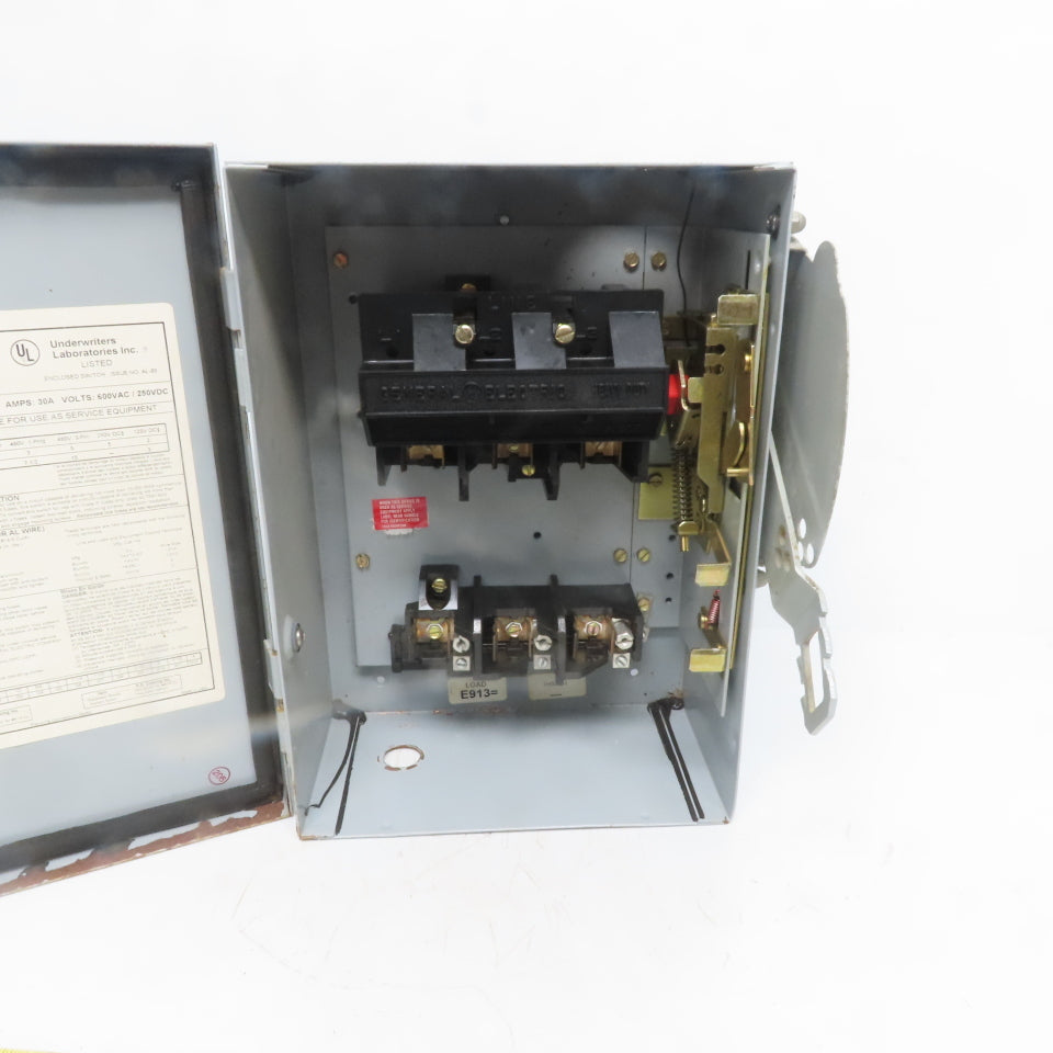 General Electric TH3361J Model 10 30A 600V 3P Fusible Safety Disconnect Switch