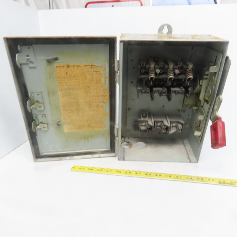 General Electric TH3361J Model 10 30A 600V 3P Fusible Safety Disconnect Switch