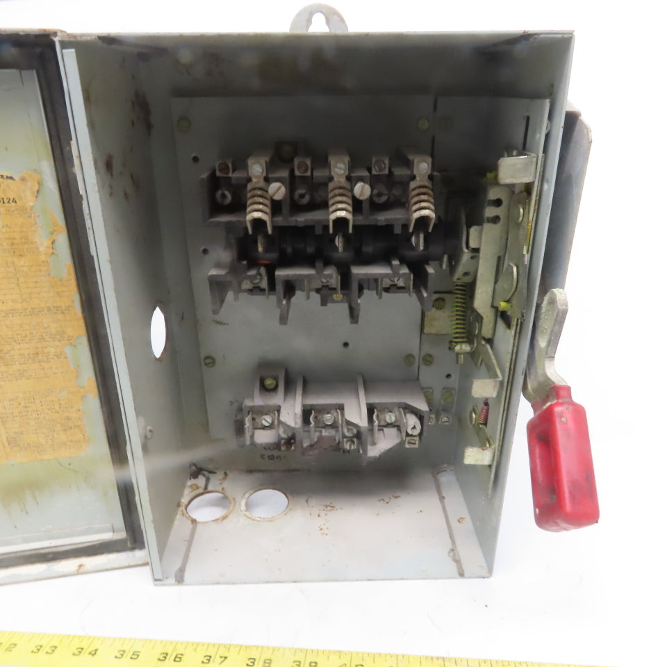 General Electric TH3361J Model 10 30A 600V 3P Fusible Safety Disconnect Switch