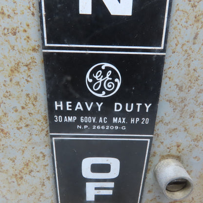 General Electric TH3361J Model 10 30A 600V 3P Fusible Safety Disconnect Switch