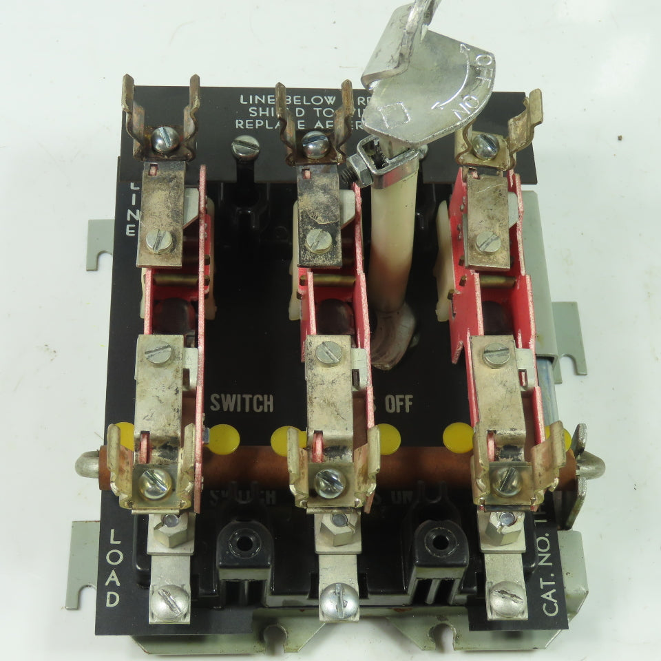 General Electric THC31 Fusible Disconnect Switch 600VAC 30A 3PH