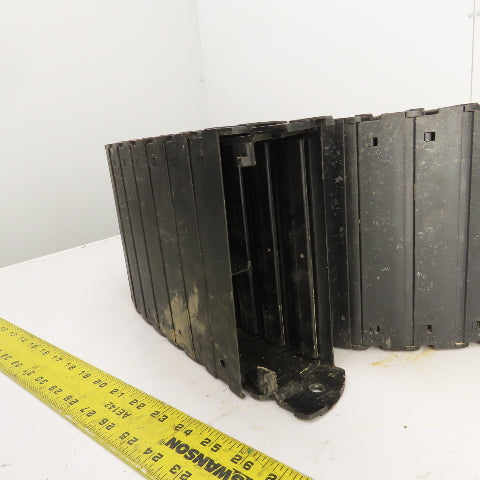 Igus 68.3.150 118" OAL Enclosed Cable & Hose Carrier Energy Chain 6.75 x 1.75"