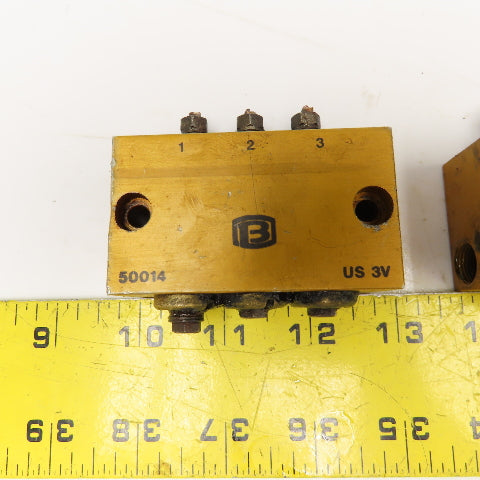 2 Way & 3 Way Lubrication Metering Manifold 1/4" NPT Lot Of 2