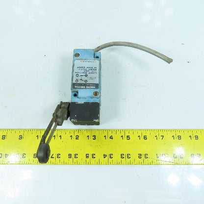 Micro Switch LSQAB3K413 10 Amp 600VAC Rocker Arm Cam Roller Limit Switch