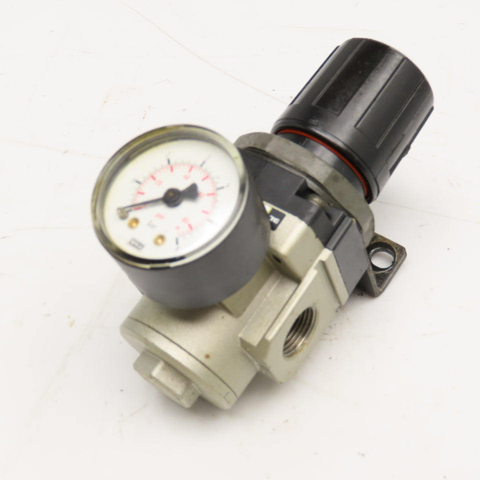 SMC EAR3000-F03 3/8" NPT Compressed Air Regulator 0.05-0.85MPa